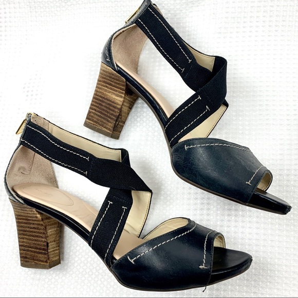 Rockport by Adidas Heeled Cross Strap Sandal 7.5 - Picture 3 of 8